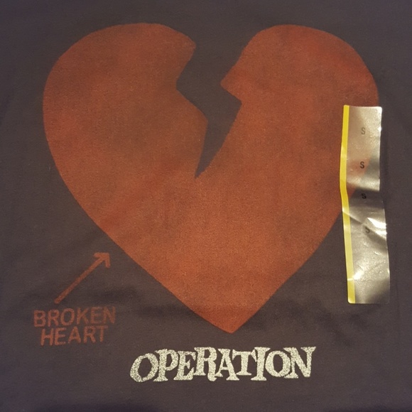 Junk Food Valentine's Heart Fun Small Shirt Top - Picture 2 of 5